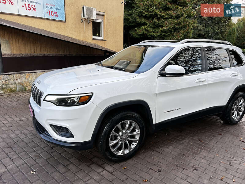 Позашляховик / Кросовер Jeep Cherokee 2019 в Дубні