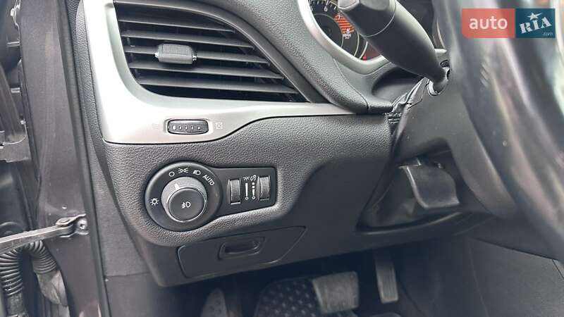 Внедорожник / Кроссовер Jeep Cherokee 2017 в Житомире