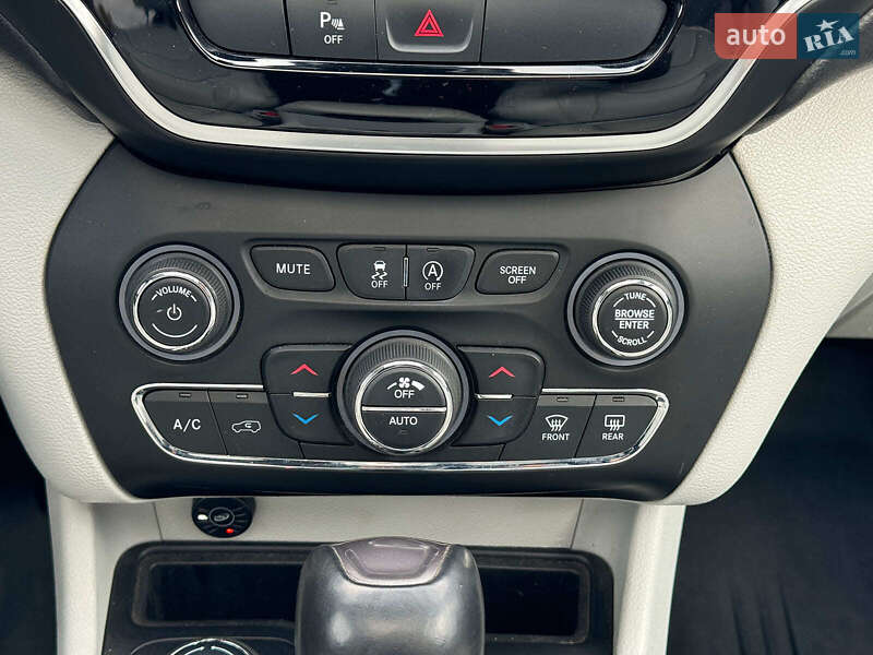 Внедорожник / Кроссовер Jeep Cherokee 2018 в Виннице фото 33 Внедорожник / Кроссовер Jeep Cherokee 2018 в Виннице