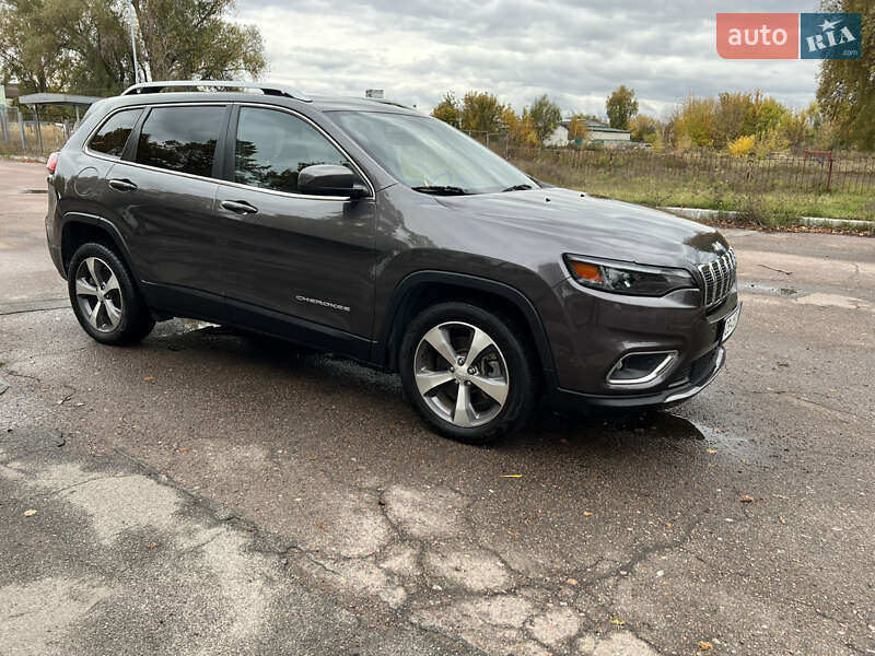 Внедорожник / Кроссовер Jeep Cherokee 2019 в Чернигове