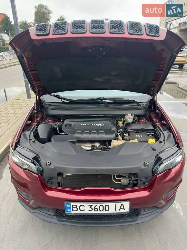 Внедорожник / Кроссовер Jeep Cherokee 2018 в Львове