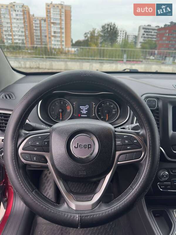 Внедорожник / Кроссовер Jeep Cherokee 2018 в Львове