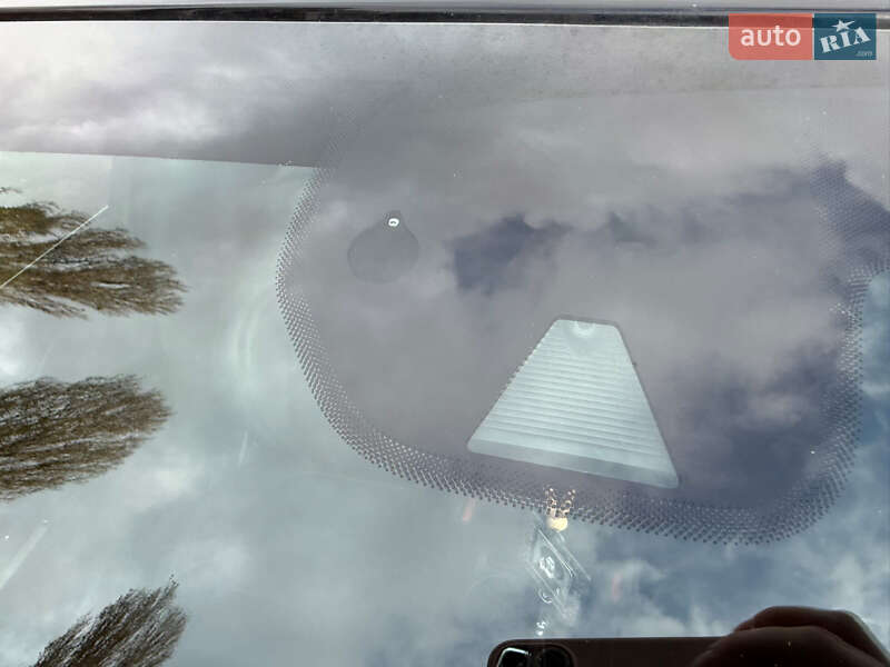 Внедорожник / Кроссовер Jeep Cherokee 2020 в Киеве