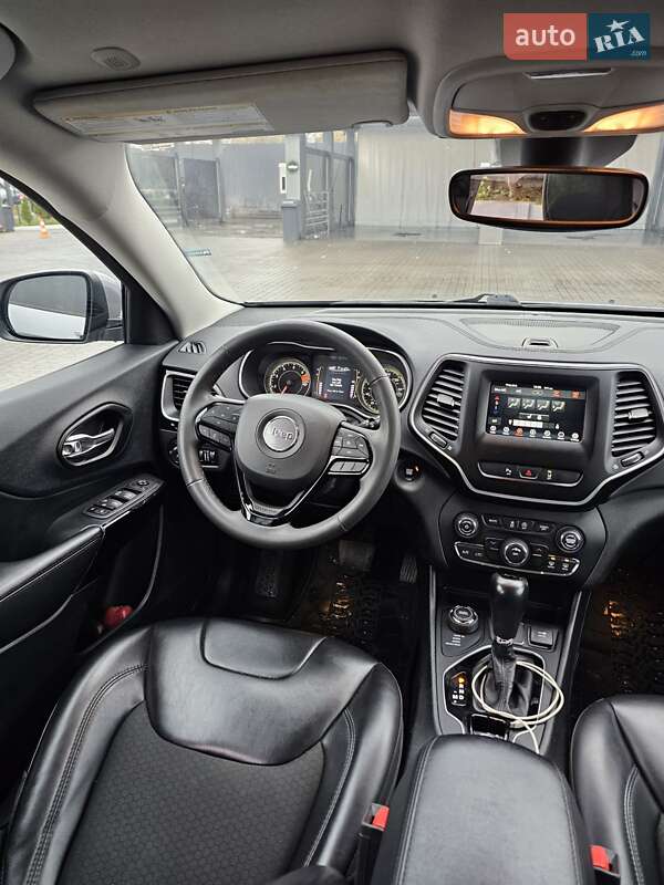 Внедорожник / Кроссовер Jeep Cherokee 2021 в Харькове фото 14 Внедорожник / Кроссовер Jeep Cherokee 2021 в Харькове