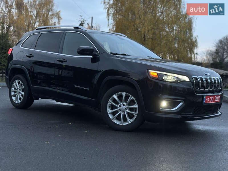 Внедорожник / Кроссовер Jeep Cherokee 2019 в Лубнах