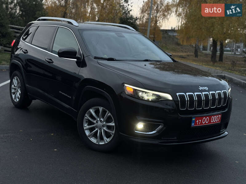 Внедорожник / Кроссовер Jeep Cherokee 2019 в Лубнах