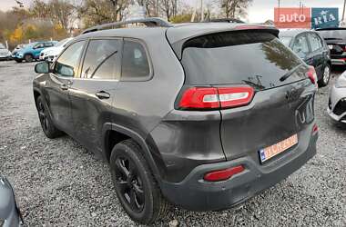 Внедорожник / Кроссовер Jeep Cherokee 2016 в Ровно