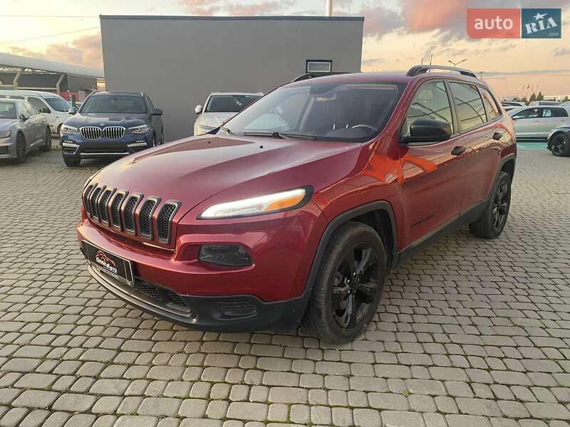 Позашляховик / Кросовер Jeep Cherokee 2016 в Львові