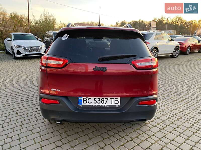 Позашляховик / Кросовер Jeep Cherokee 2016 в Львові