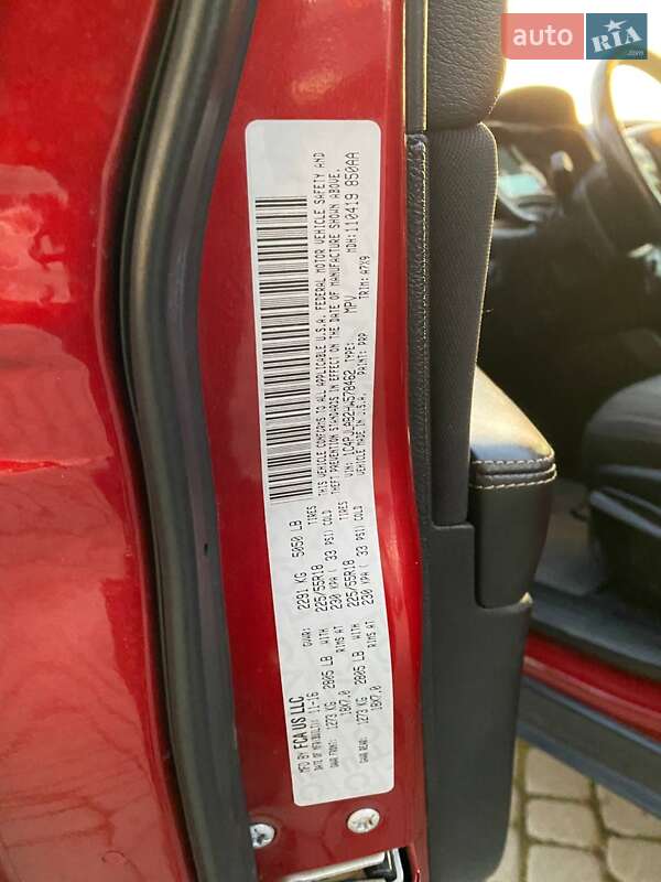 Позашляховик / Кросовер Jeep Cherokee 2016 в Львові