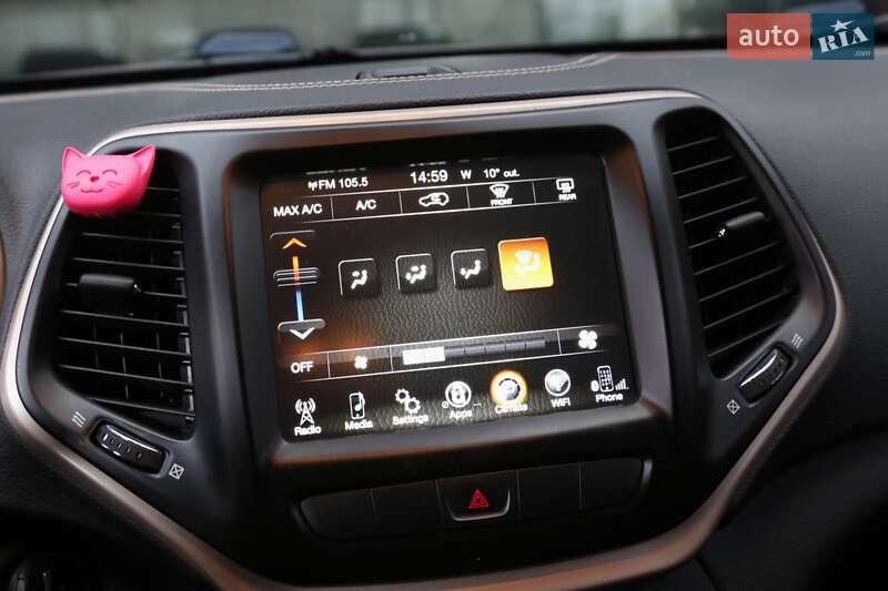 Внедорожник / Кроссовер Jeep Cherokee 2014 в Киеве