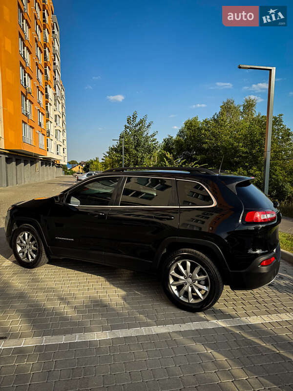 Позашляховик / Кросовер Jeep Cherokee 2017 в Вінниці