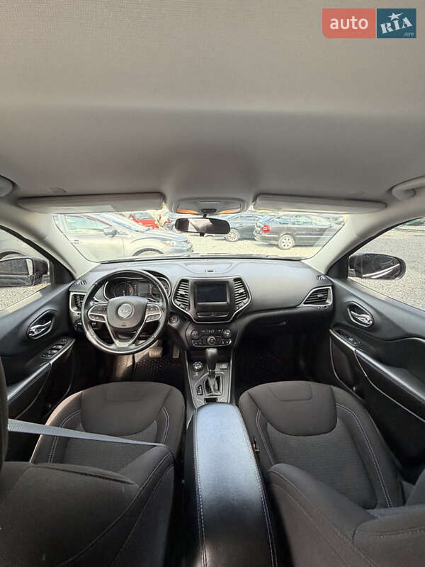 Внедорожник / Кроссовер Jeep Cherokee 2020 в Дергачах фото 9 Внедорожник / Кроссовер Jeep Cherokee 2020 в Дергачах