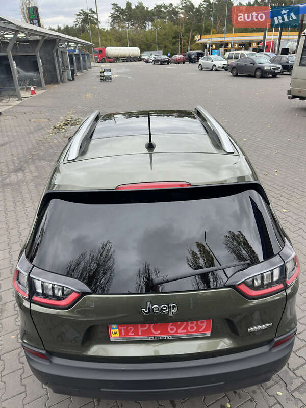 Позашляховик / Кросовер Jeep Cherokee 2021 в Києві