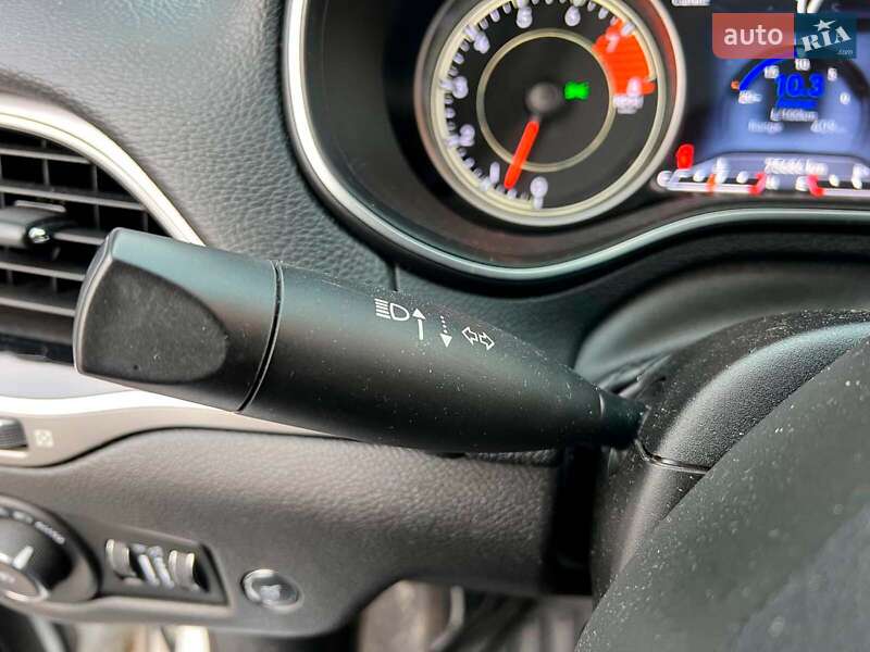 Позашляховик / Кросовер Jeep Cherokee 2020 в Львові фото 27 Позашляховик / Кросовер Jeep Cherokee 2020 в Львові