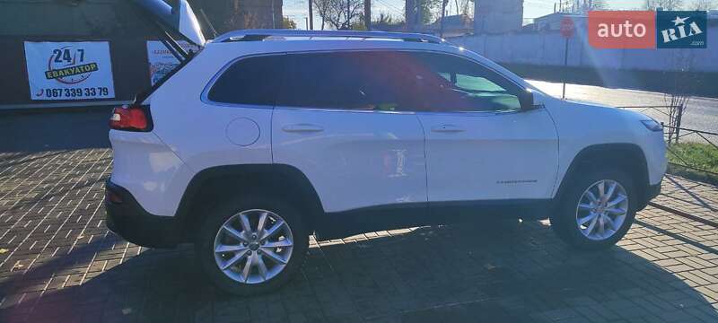 Внедорожник / Кроссовер Jeep Cherokee 2014 в Прилуках