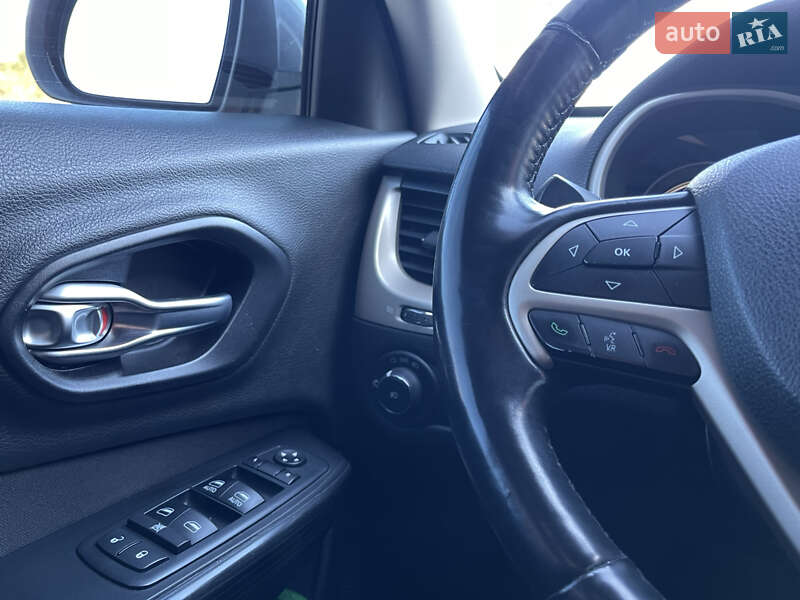 Позашляховик / Кросовер Jeep Cherokee 2013 в Полтаві