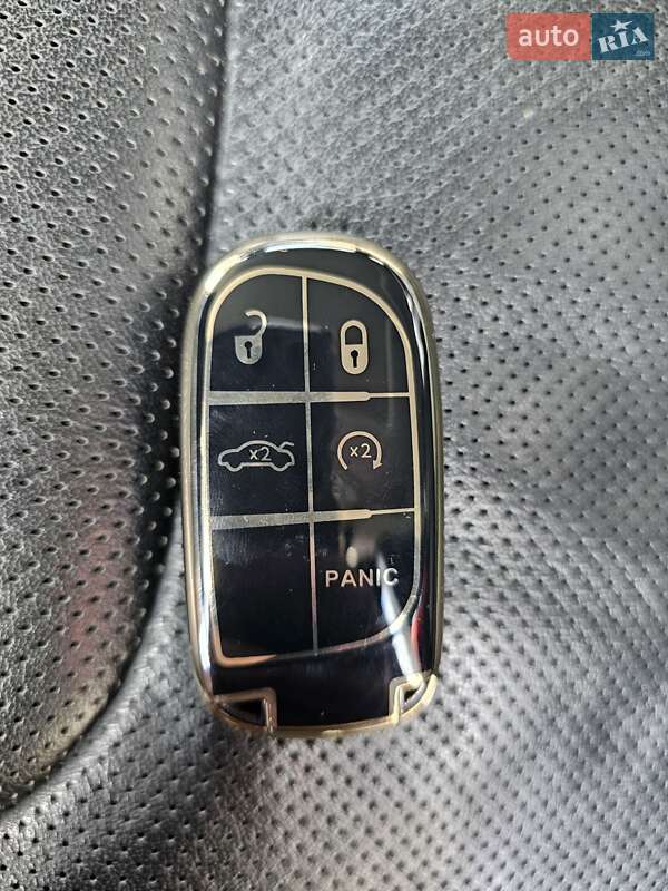 Внедорожник / Кроссовер Jeep Cherokee 2020 в Белой Церкви