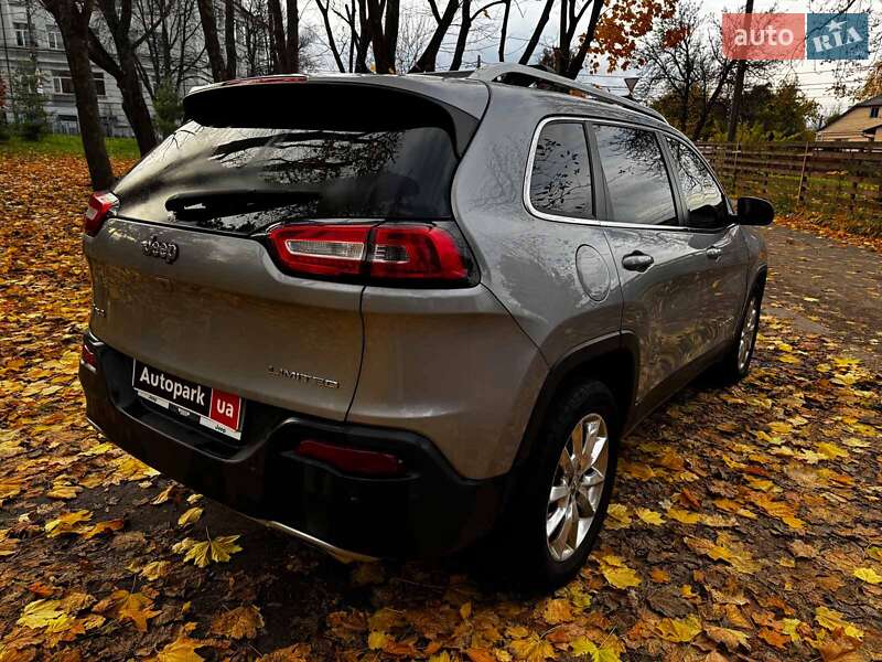 Внедорожник / Кроссовер Jeep Cherokee 2015 в Киеве фото 6 Внедорожник / Кроссовер Jeep Cherokee 2015 в Киеве