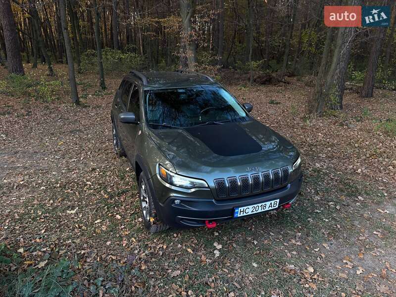 Позашляховик / Кросовер Jeep Cherokee 2018 в Львові