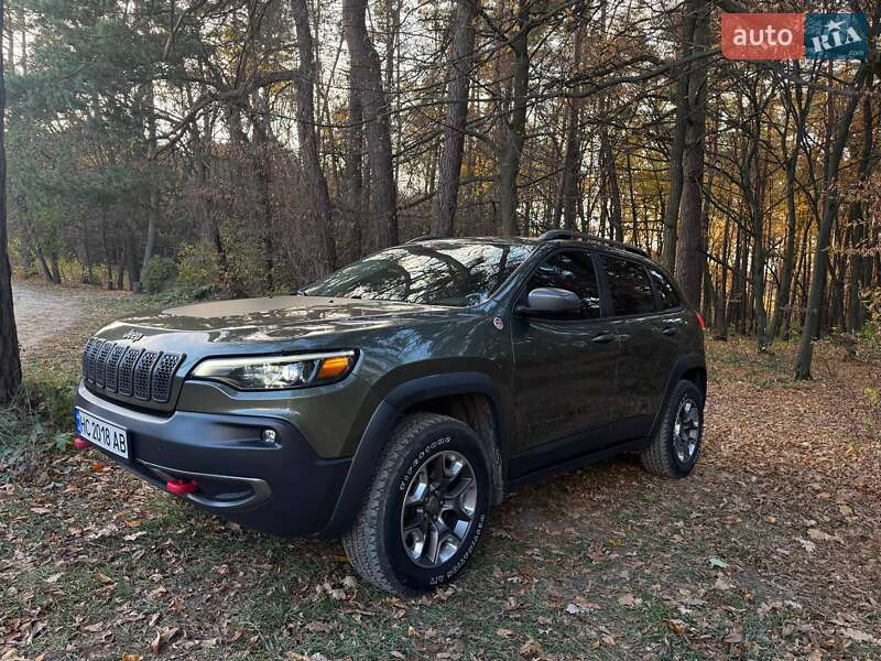 Позашляховик / Кросовер Jeep Cherokee 2018 в Львові