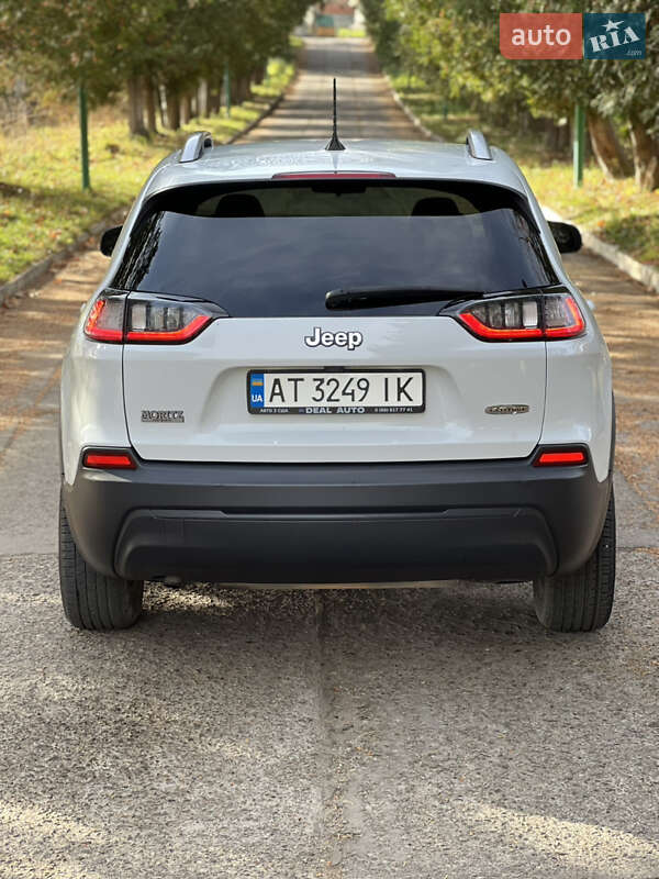 Внедорожник / Кроссовер Jeep Cherokee 2018 в Надворной фото 6 Внедорожник / Кроссовер Jeep Cherokee 2018 в Надворной