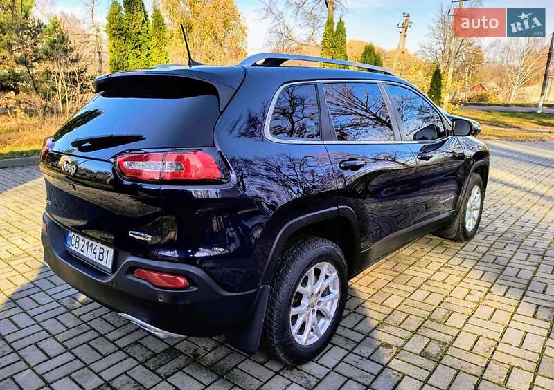 Внедорожник / Кроссовер Jeep Cherokee 2015 в Прилуках