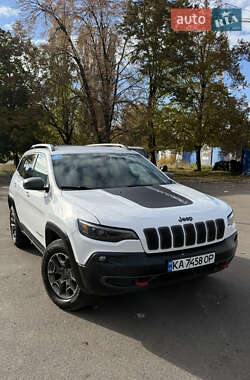 Внедорожник / Кроссовер Jeep Cherokee 2019 в Киеве