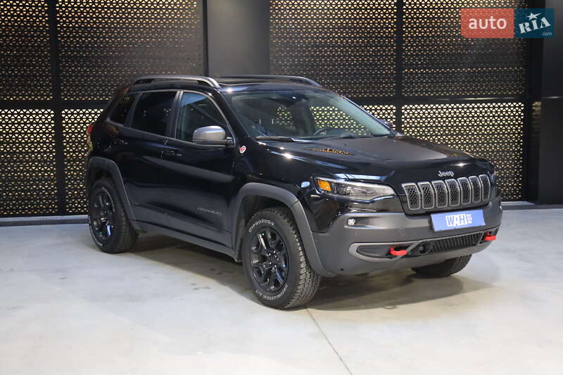 Внедорожник / Кроссовер Jeep Cherokee 2019 в Луцке
