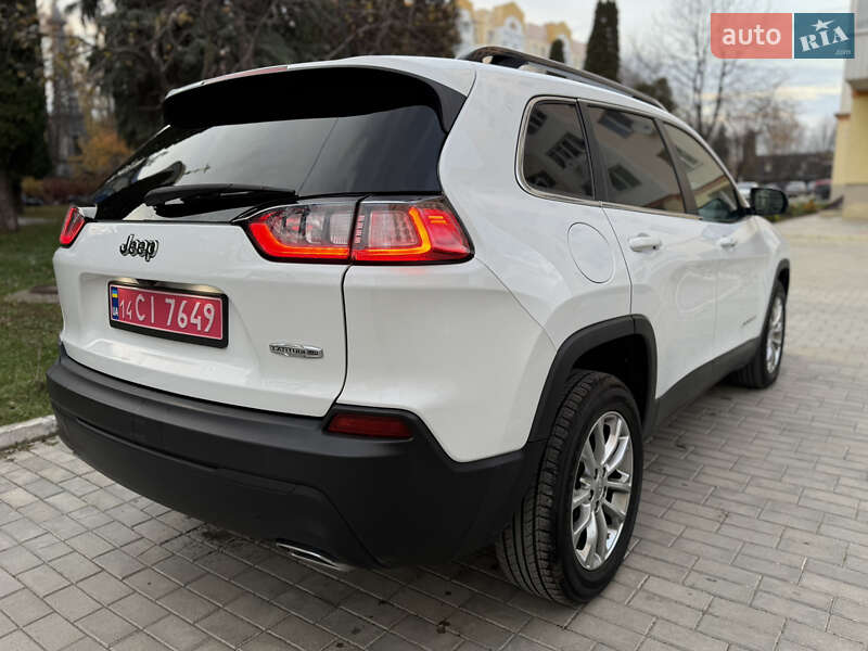 Внедорожник / Кроссовер Jeep Cherokee 2023 в Каменец-Подольском