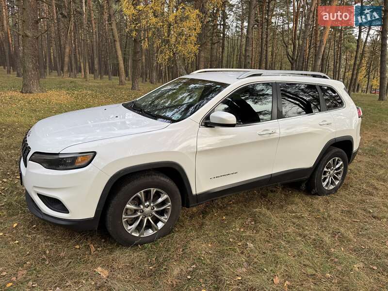Внедорожник / Кроссовер Jeep Cherokee 2019 в Чернигове