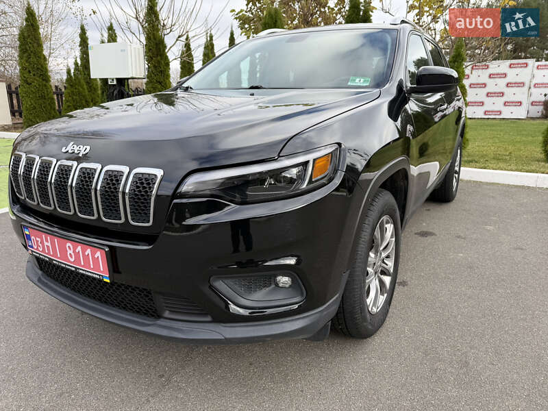 Внедорожник / Кроссовер Jeep Cherokee 2018 в Киеве
