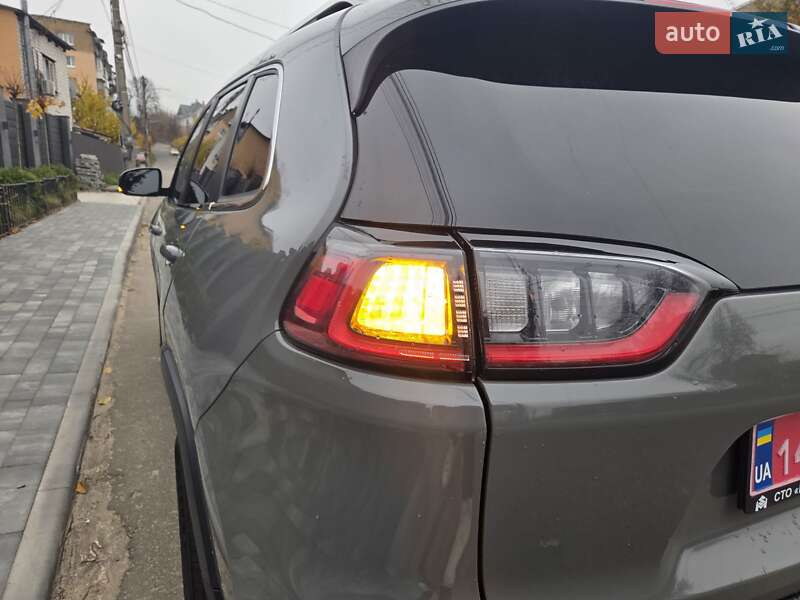 Позашляховик / Кросовер Jeep Cherokee 2021 в Києві фото 9 Позашляховик / Кросовер Jeep Cherokee 2021 в Києві