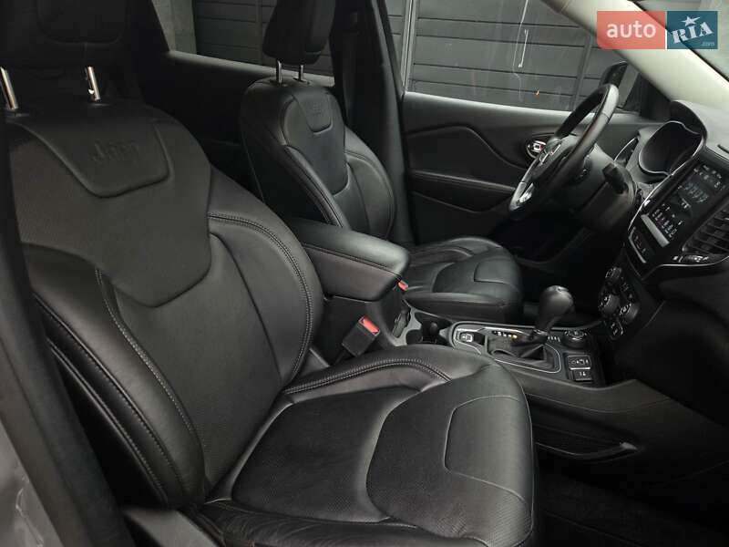 Позашляховик / Кросовер Jeep Cherokee 2021 в Києві фото 17 Позашляховик / Кросовер Jeep Cherokee 2021 в Києві
