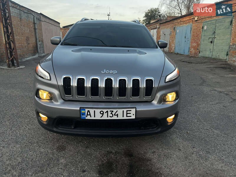 Внедорожник / Кроссовер Jeep Cherokee 2016 в Белой Церкви фото 2 Внедорожник / Кроссовер Jeep Cherokee 2016 в Белой Церкви