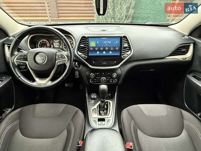 Внедорожник / Кроссовер Jeep Cherokee 2016 в Борисполе