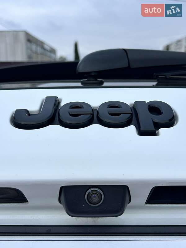 Позашляховик / Кросовер Jeep Cherokee 2021 в Сумах