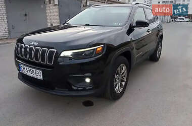 Внедорожник / Кроссовер Jeep Cherokee 2019 в Хмельницком