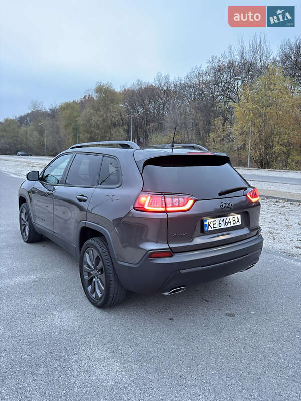 Внедорожник / Кроссовер Jeep Cherokee 2021 в Днепре фото 6 Внедорожник / Кроссовер Jeep Cherokee 2021 в Днепре