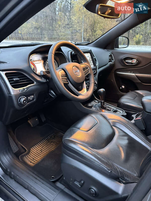 Внедорожник / Кроссовер Jeep Cherokee 2021 в Днепре фото 8 Внедорожник / Кроссовер Jeep Cherokee 2021 в Днепре