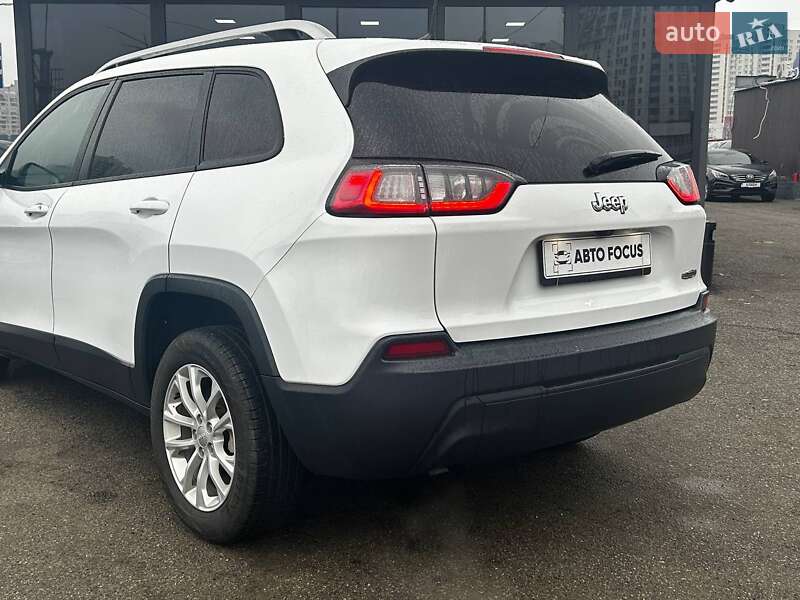 Внедорожник / Кроссовер Jeep Cherokee 2020 в Киеве