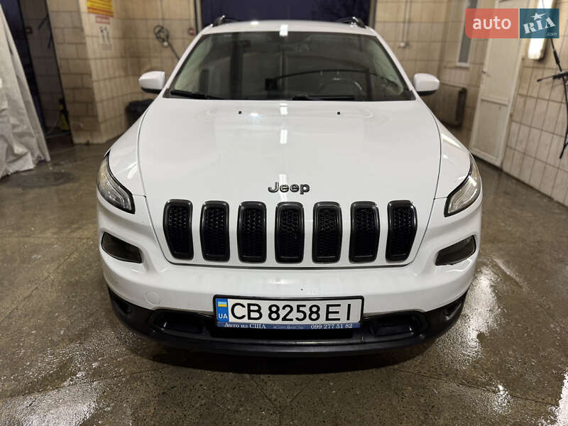Внедорожник / Кроссовер Jeep Cherokee 2015 в Попельне фото 8 Внедорожник / Кроссовер Jeep Cherokee 2015 в Попельне