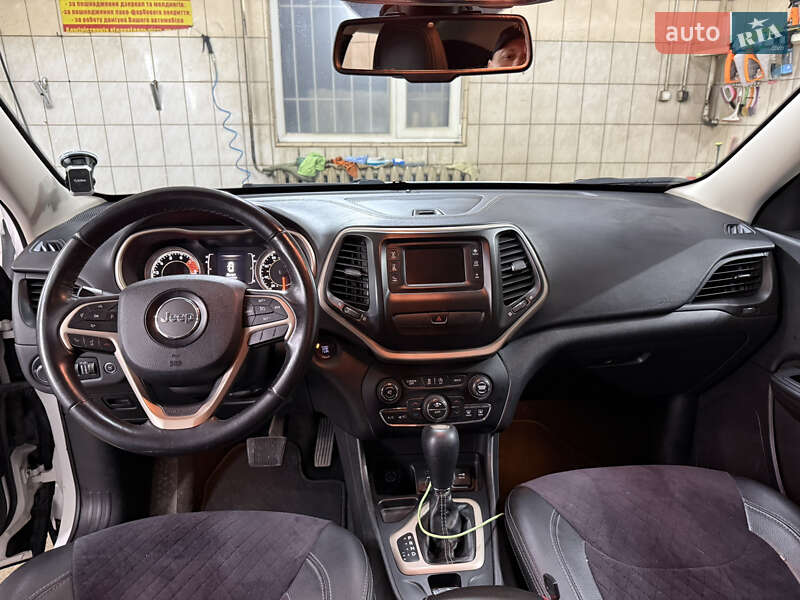 Внедорожник / Кроссовер Jeep Cherokee 2015 в Попельне фото 13 Внедорожник / Кроссовер Jeep Cherokee 2015 в Попельне