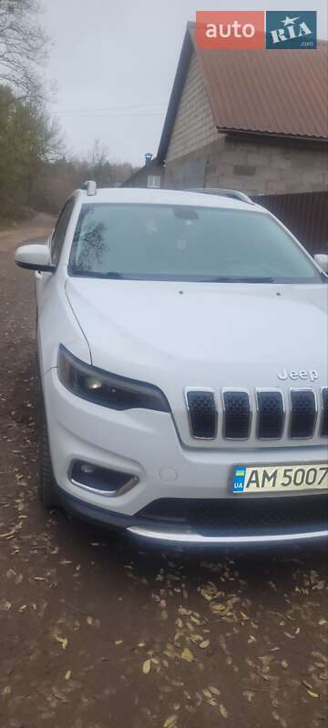 Внедорожник / Кроссовер Jeep Cherokee 2020 в Житомире