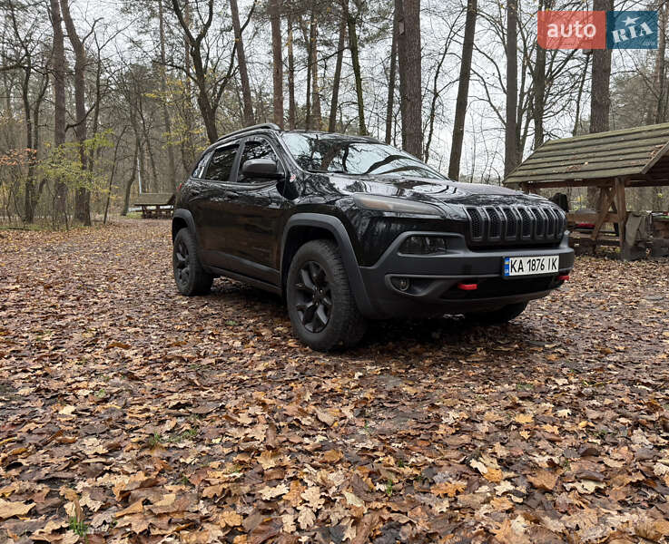 Внедорожник / Кроссовер Jeep Cherokee 2016 в Киеве фото 6 Внедорожник / Кроссовер Jeep Cherokee 2016 в Киеве