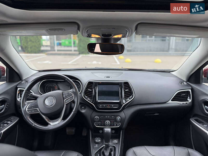 Внедорожник / Кроссовер Jeep Cherokee 2021 в Киеве