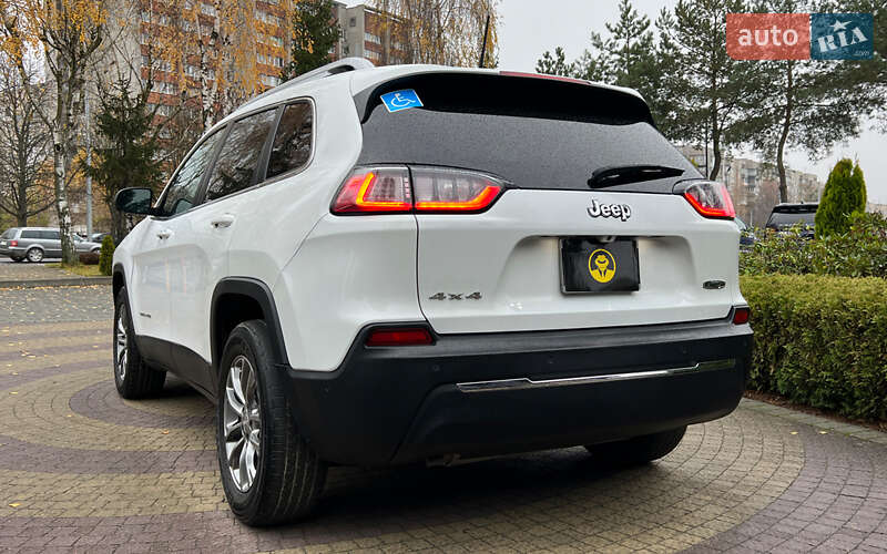 Позашляховик / Кросовер Jeep Cherokee 2019 в Львові