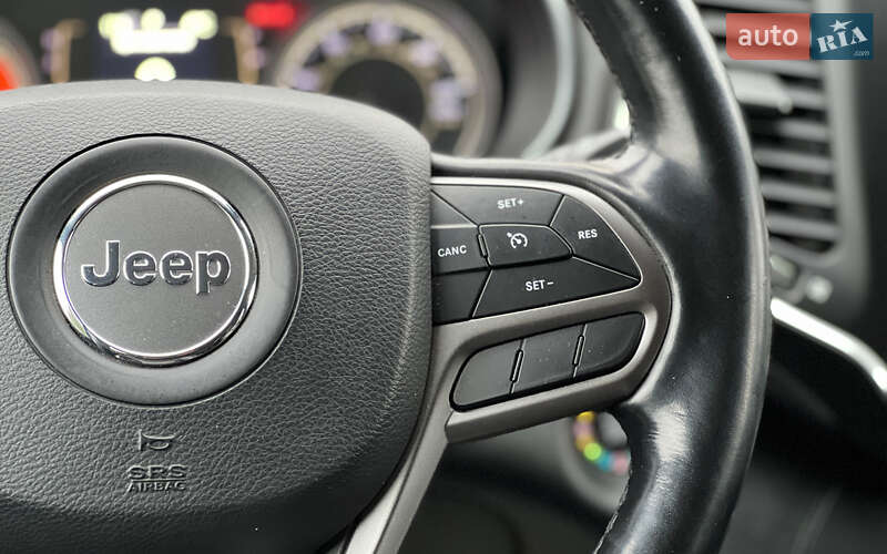 Позашляховик / Кросовер Jeep Cherokee 2019 в Львові