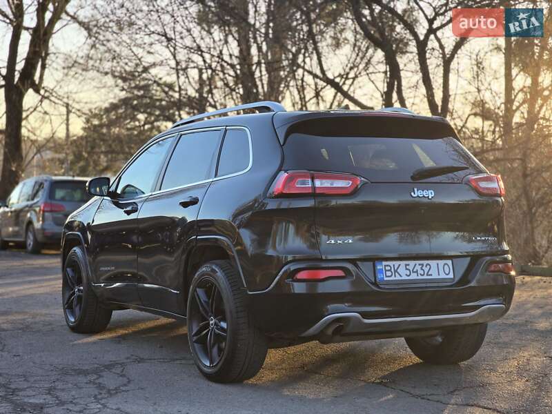 Позашляховик / Кросовер Jeep Cherokee 2015 в Рівному фото 11 Позашляховик / Кросовер Jeep Cherokee 2015 в Рівному