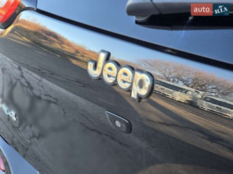 Позашляховик / Кросовер Jeep Cherokee 2015 в Рівному фото 15 Позашляховик / Кросовер Jeep Cherokee 2015 в Рівному